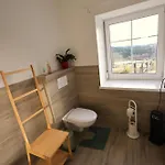 Farm stay Bio-bauernhof, Pferdehof Graeser