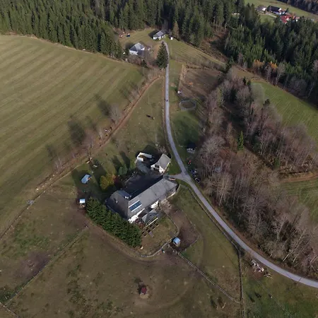 Bio-bauernhof, Pferdehof Graeser