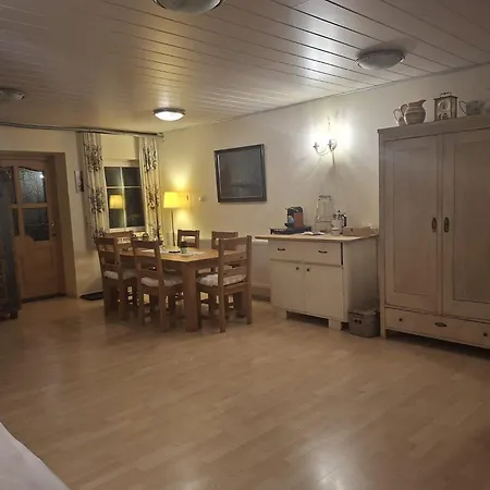 Bio-bauernhof, Pferdehof Graeser Farm stay *